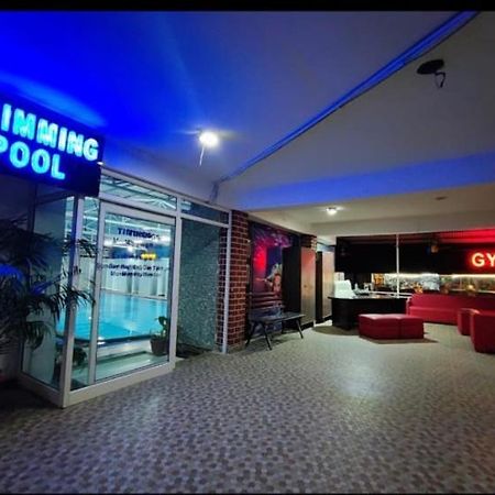 Hotel Maira Dehradun Exterior photo